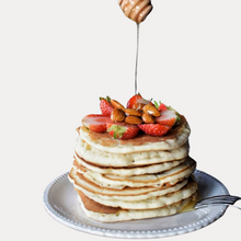 Cargar imagen en el visor de la galería, almendras con miel en panqueques