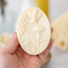 Cargar imagen en el visor de la galería, Jabón hecho a mano, jabón para regalo, jabón cruelthy free