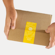 Cargar imagen en el visor de la galería, Cera de Abeja Virgen | Pack 6 unidades