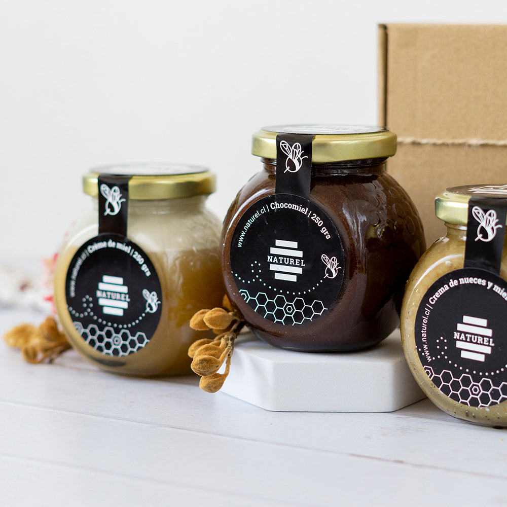 cajas regalo, cajas regalo navidad, cajas regalos naturales, regalos navideños, cajas navidad, kit navideño, kit navideño natural, kit natural, miel para regalo, dulces sin azúcar para regalo, Chocomiel, Chocomiel Naturel, Nutella Natural, dulces sin azúcar, regalos sin gluten, regalos sin lactosa, regalos sin leche, dulces saludables