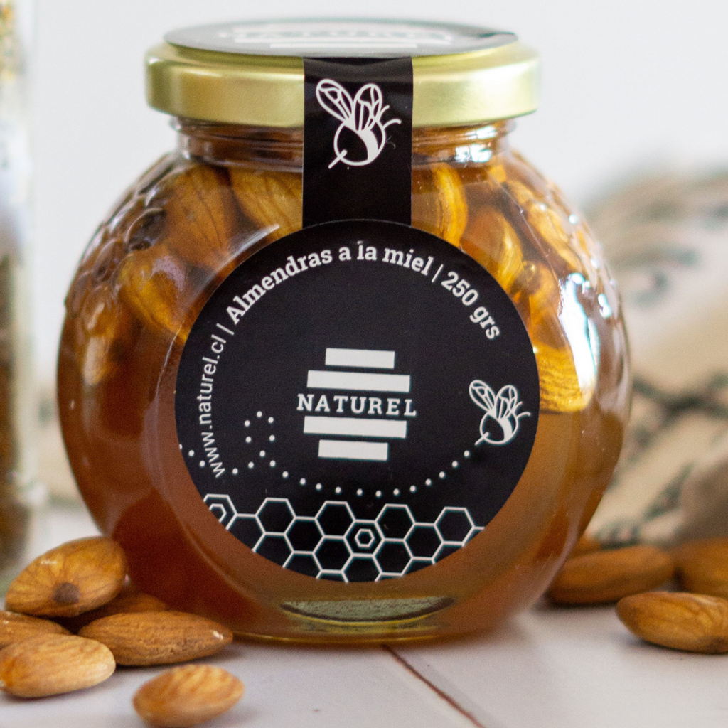 almendras a la miel, almendras a la miel naturel,Almendras confitadas, dulces naturales, dulces saludables, dulces sin azúcar, productos sin gluten, productos vegetarianos, productos sin leche, productos sin lactosa, productos naturales de origen agroecológico elaborados sin azúcar, sin leche y sin gluten dulces naturales, dulces saludables, dulces sin azúcar. dulces de miel, dulces con miel